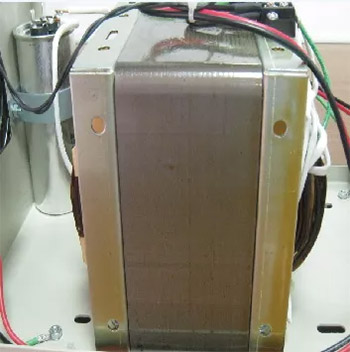 輸入與輸出隔離